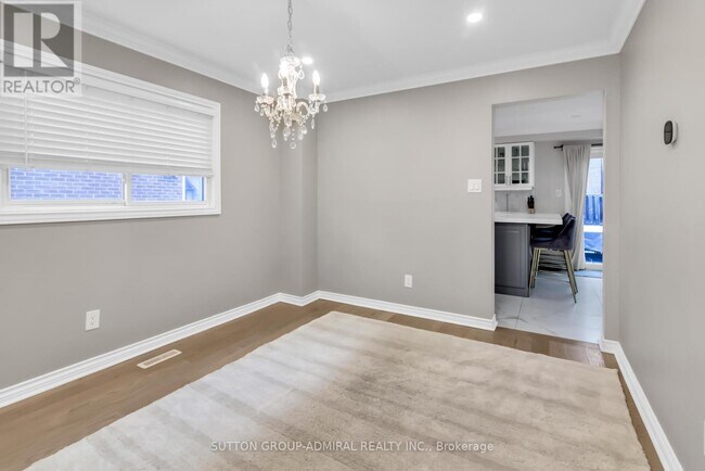 Photo - 119 McCabe Crescent