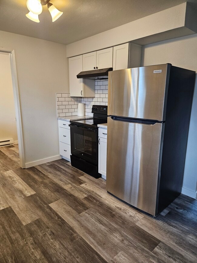 Photo - 15822 E Heroy Ave