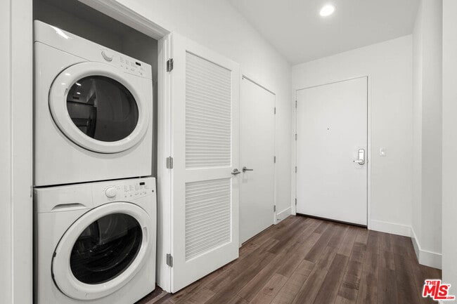 Photo - 1215 S Bedford St Unit 105