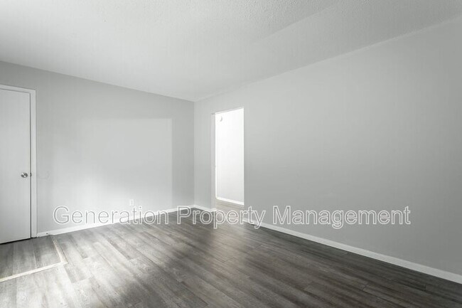 Photo - 113 Goodson Ave