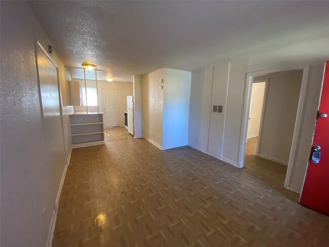 Building Photo - 4211 Rockingham St Rental
