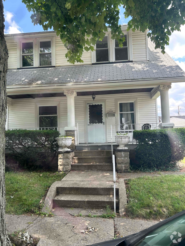 Building Photo - 1138 Williams Ave NE Rental