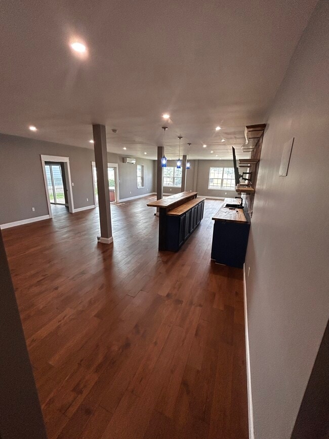 Open living and kitchen area - 4 Southern Way Ln