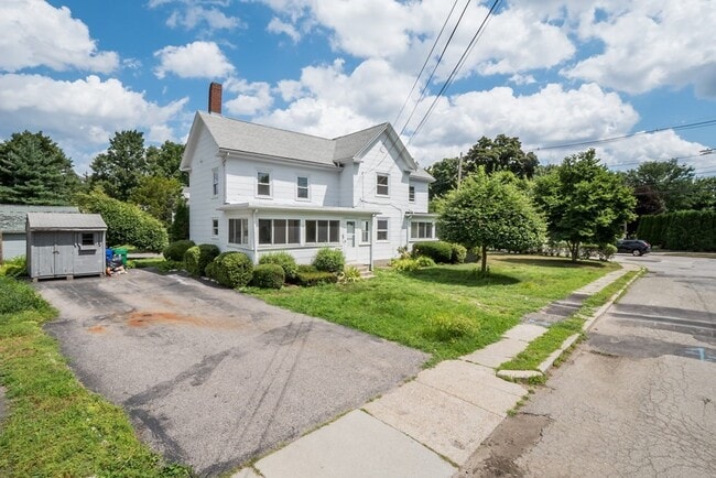 Photo - 92 Clinton Pl