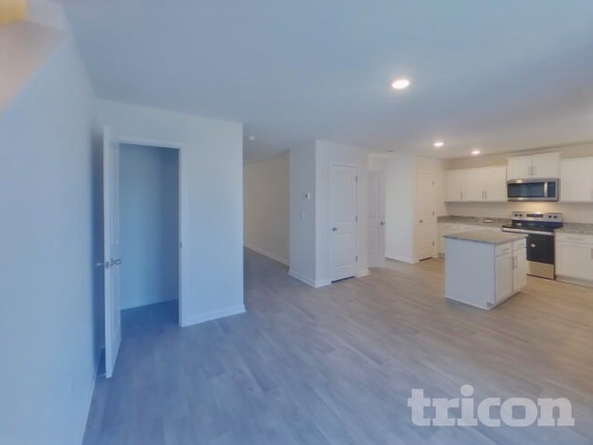 Photo - 324 Sandbach Rd
