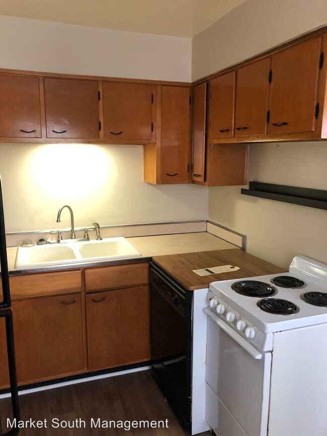 Photo - 29 E 67th St