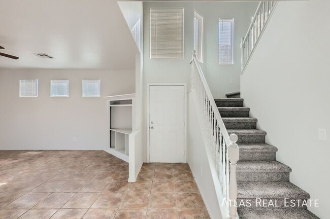 Photo - 5920 N Buckwood Mote St