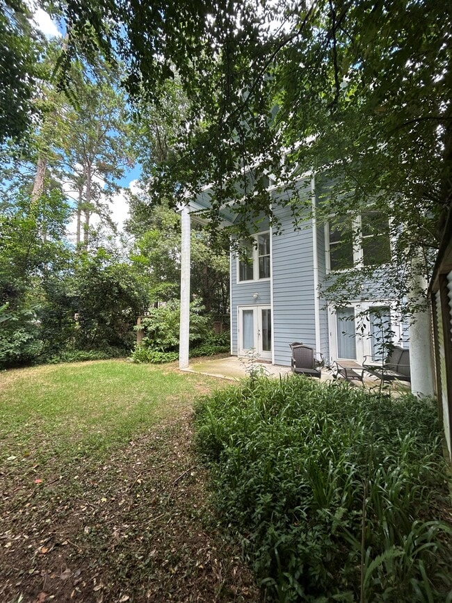 Building Photo - 1488 Mitchell Ave Rental
