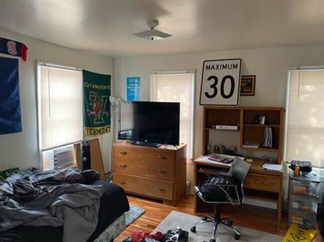 260 Colchester Ave Unit A