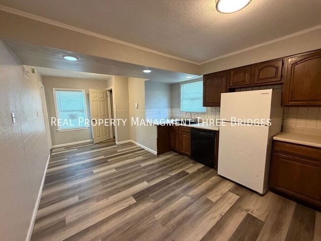 Photo - 6156 Wulff Dr