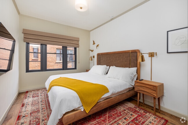 1BD, 1BA - 707SF - Bedroom