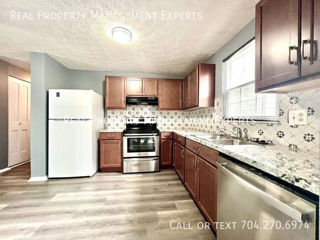 5120 Speyside Ct