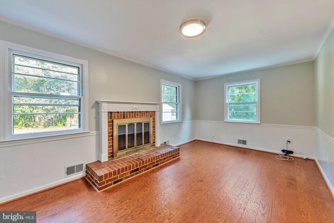Photo - 3307 Beechtree Ln