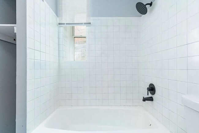 Photo - 6100 Nassau Rd