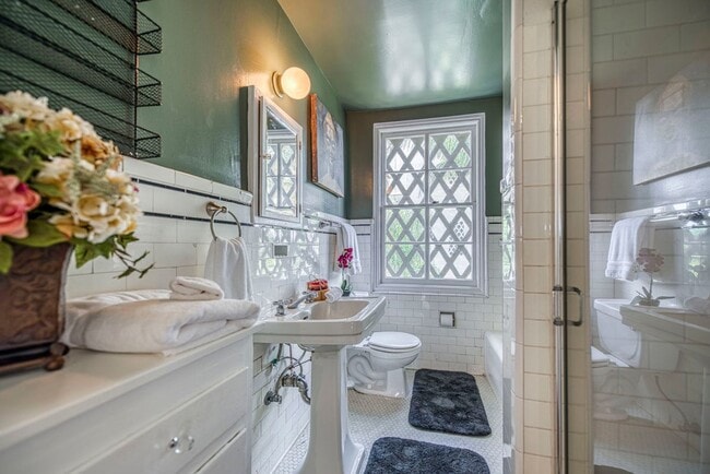 Photo - Los Altos – A Legendary Residence at 4121 Wilshire Blvd