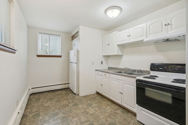 Building Photo - 5547 N Lyndale Ave Unit 1