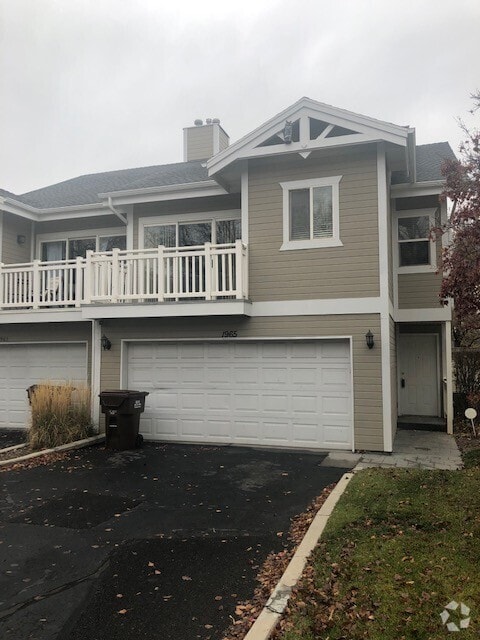 Building Photo - Gorgeous Townhome in SLC!