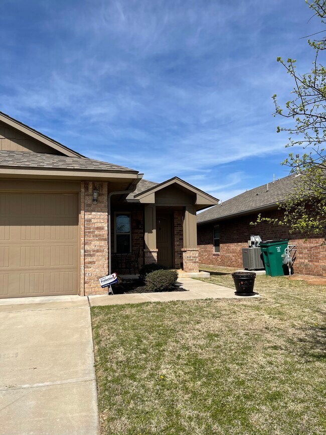 Photo - 19809 Serenade Way