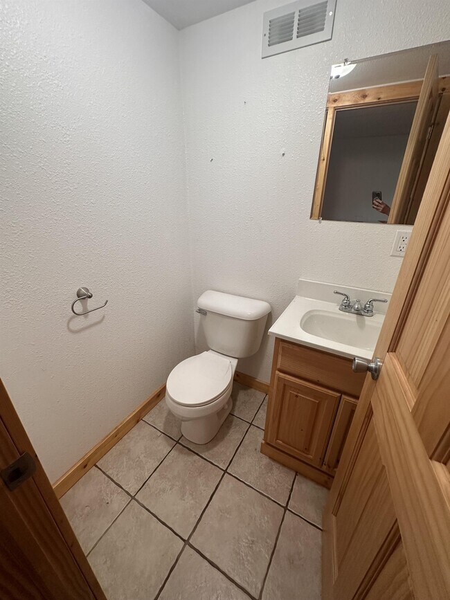 Photo - 1710 Scenic View Dr