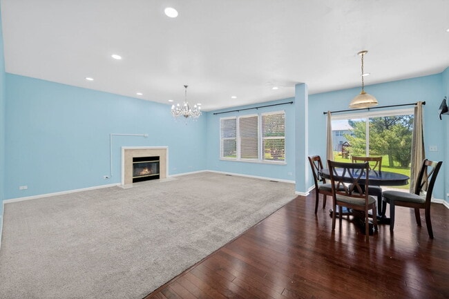 2743 Rourke Dr