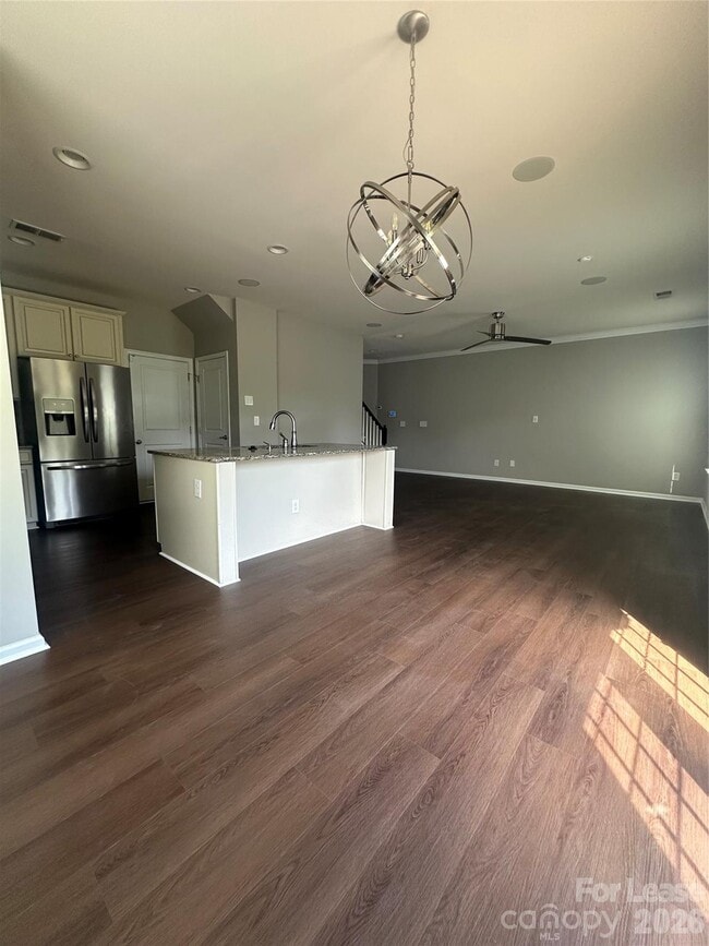 Photo - 706 Volta Dr NW