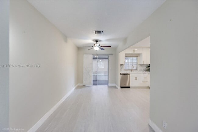 Photo - 8004 SW 20th Pl