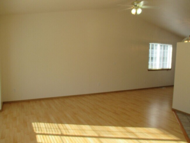 Photo - Howell.R-3809/11 Unidad 3811