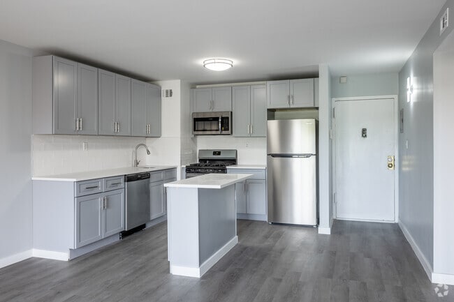 1BR 1BA