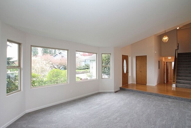 Photo - 4 Bedroom 2.5 Baths+ Bonus Home Office/ Woodinville $3850 per Month