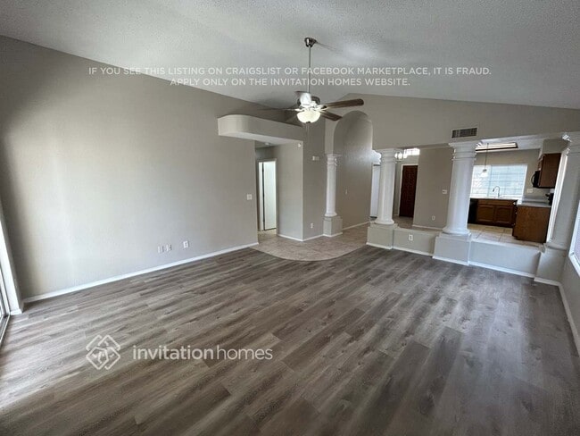 Photo - 7037 N 28th Dr