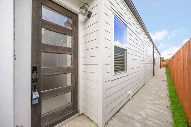 Photo - 8508 Wileyvale Rd