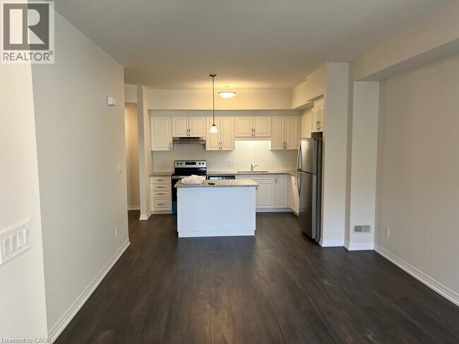 Photo - 25 Isherwood Ave