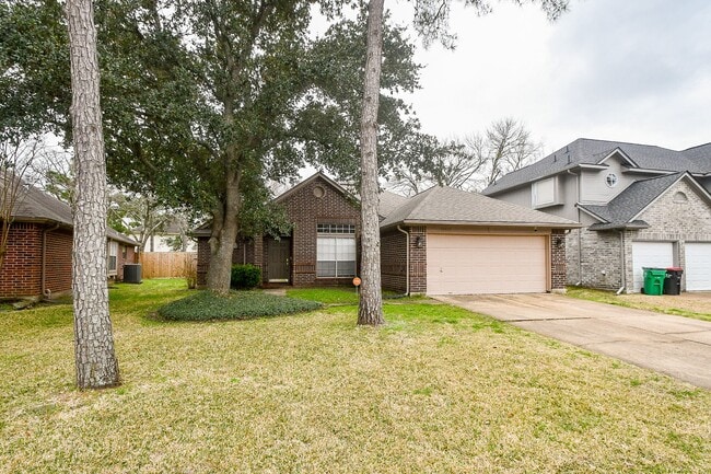 Photo - 14935 Chestnut Falls Dr