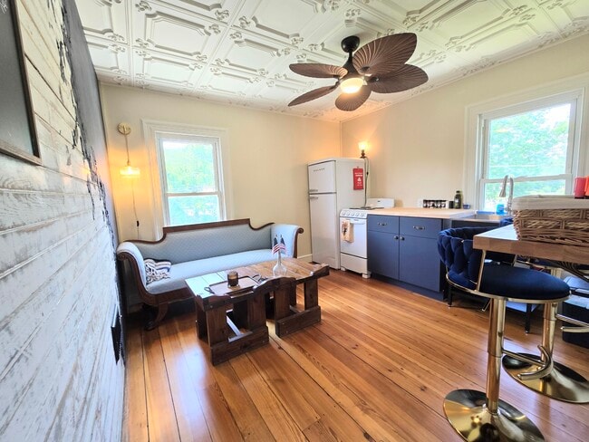 Photo - 4243 Old Clyde Rd