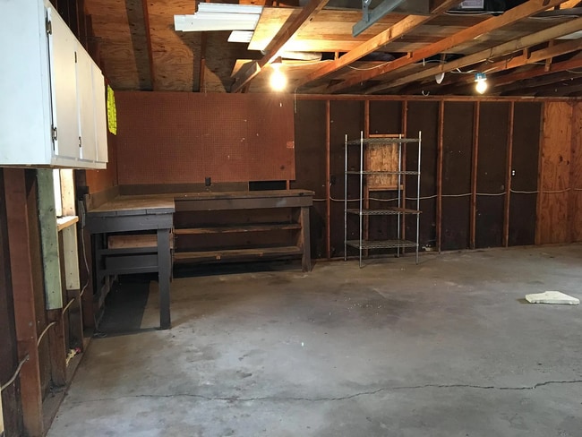 Photo - Spacious 3-Bedroom with Garage in Orion IL!