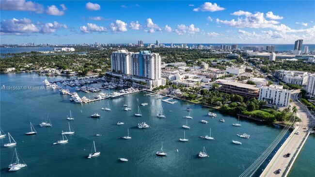 Photo - 1800 Sunset Harbour Dr Unidad 803