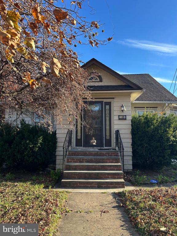 Photo - 1624 Browning Rd