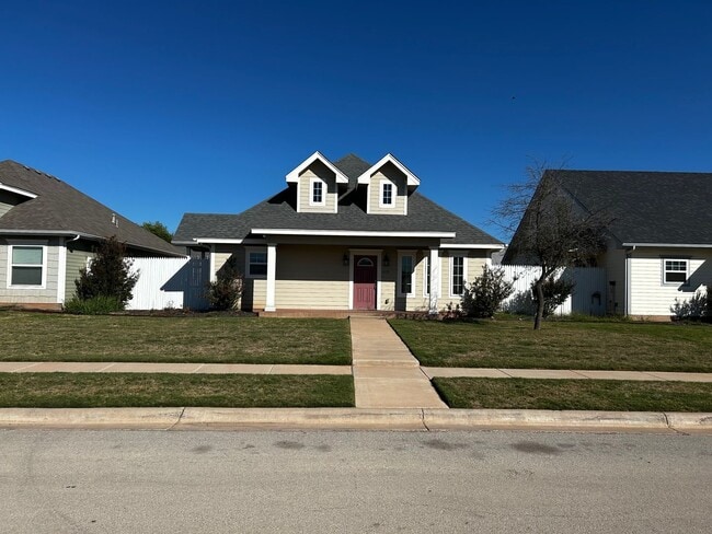 Building Photo - 1209 Pinot Dr
