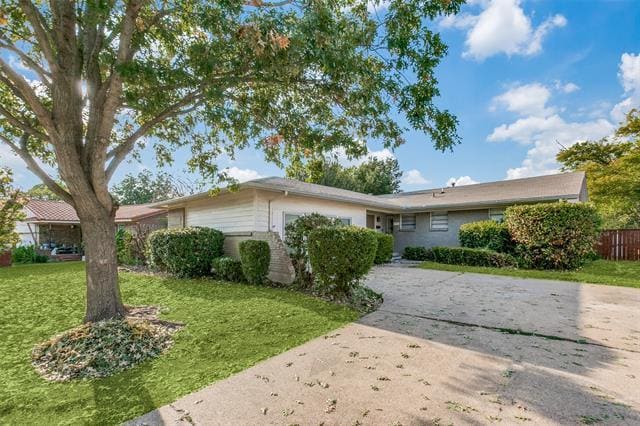 Photo - 205 Valencia Dr