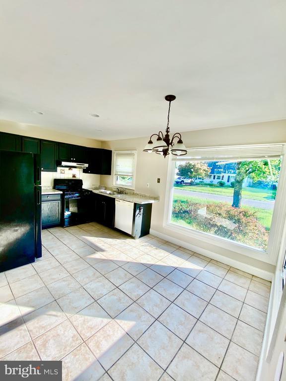 Photo - 46 Beaverdale Ln