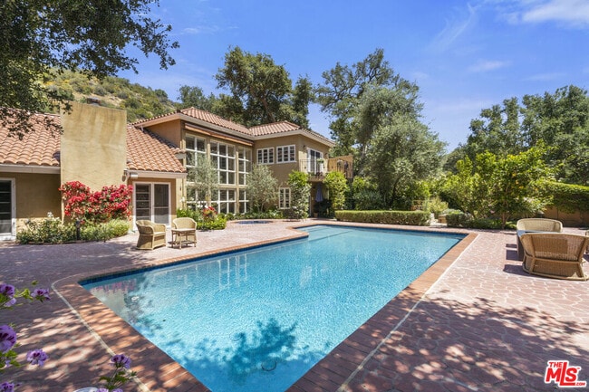 Photo - 3265 Mandeville Canyon Rd House