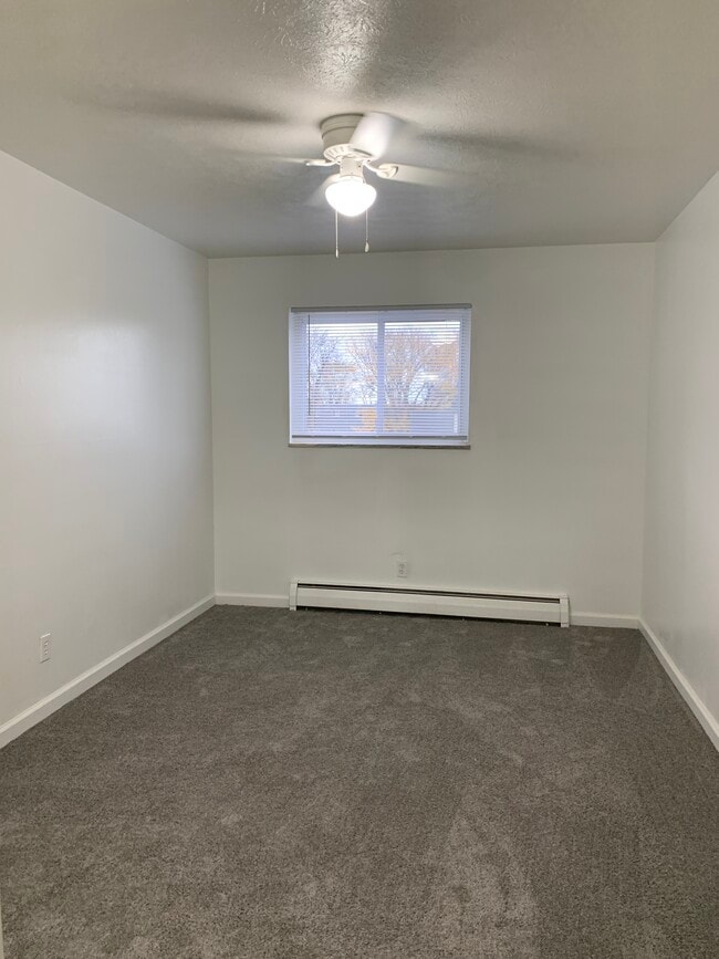 Queensdale Apartments Mentor, OH