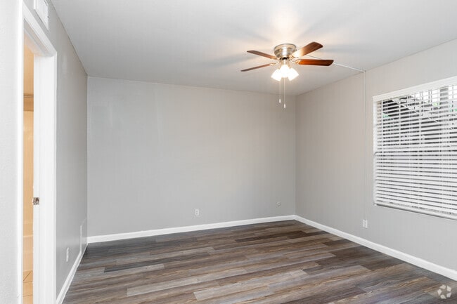 3BR, 2BA - 1,440SF - Primary Bedroom