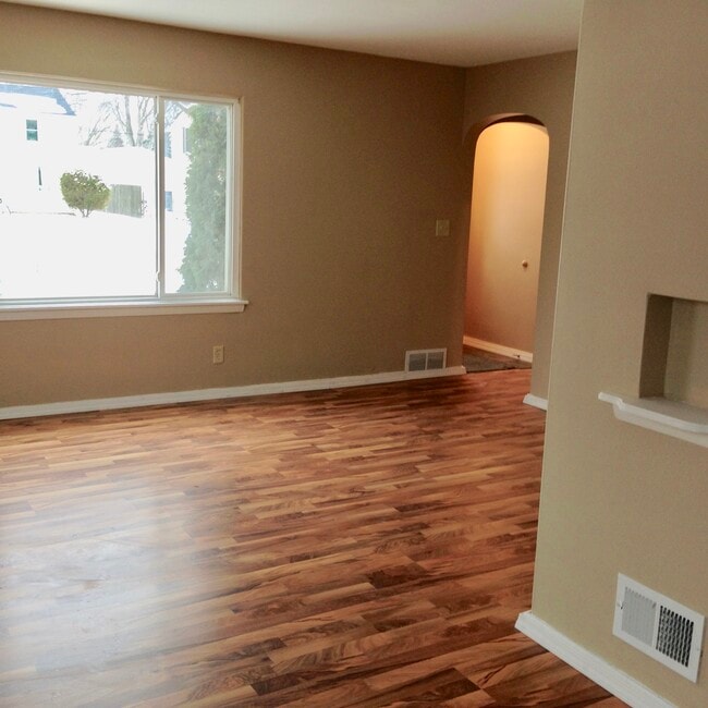 Photo - 1815 Rist Ave