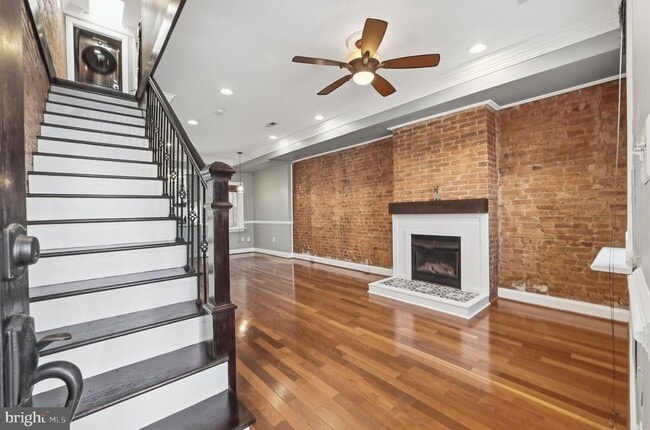 Building Photo - 1619 5th St NW