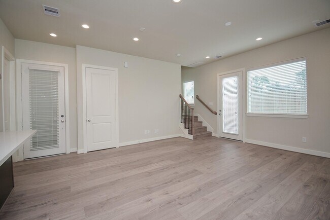 5914 Jasper Jones Wy