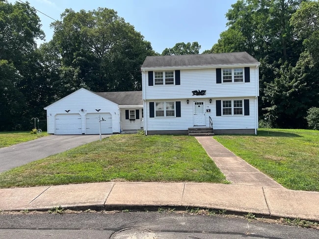 Building Photo - 116 Woodhill Rd Rental