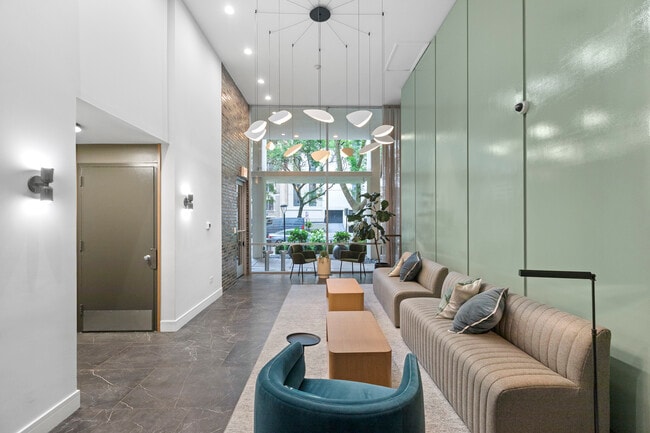 Photo - 1344 N Dearborn St Unit 14F