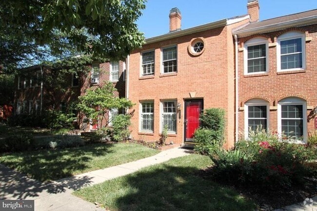 Building Photo - 809 Gibbon St Rental