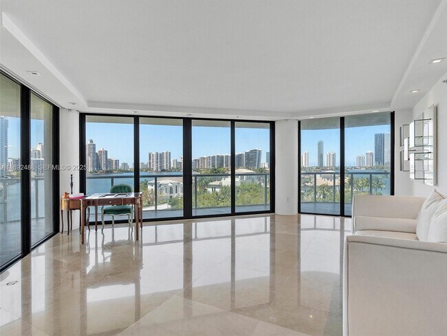 Photo - 4000 Island Blvd Unit 606